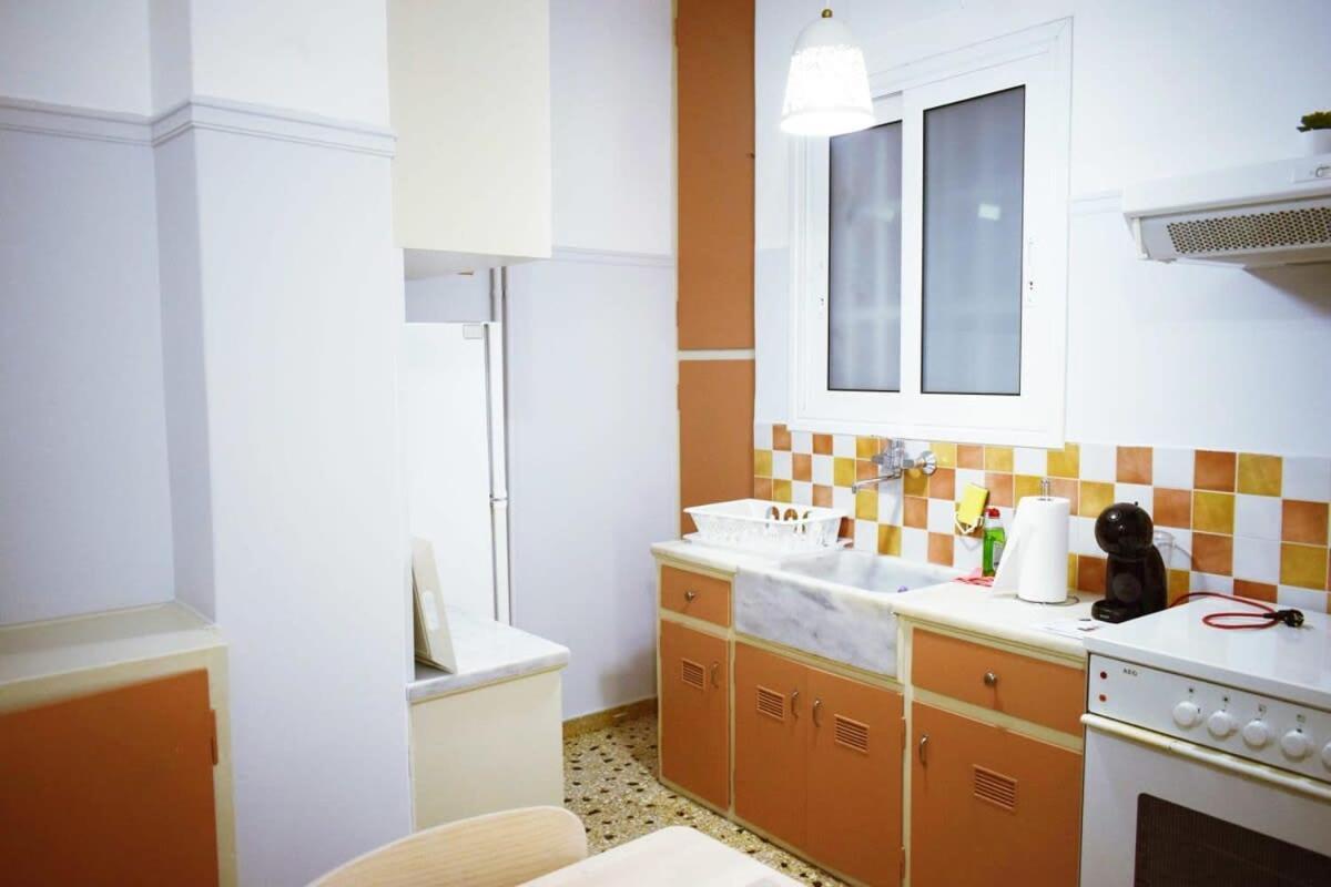 Stylish Apt In The Historic Heart Of The City Athen Exterior foto